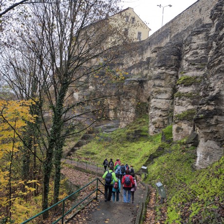 01 Nové Město n. Met., pod hradbami