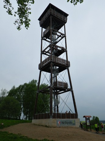 NA Signálu - dřevěná rozhledna s ocelovými schody - 29 m vysoká