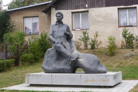 Pomník Jaroslava Haška