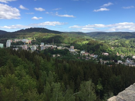 Tanvald z vyhlídky Terezínky II