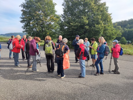 01 Parkoviště Skiareálu Jedlová – výklad o zajímavostech na trase